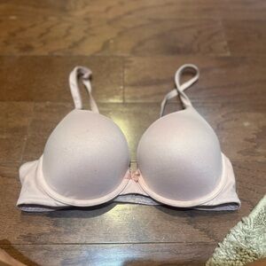 Victoria's Secret Blush Perfect Shape Pink Bra